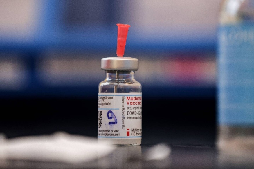 Covid-19: la production du vaccin Moderna sur le sol français débutera "courant mars", annonce une ministre