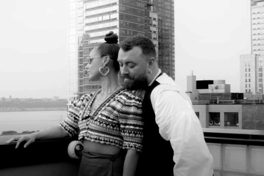 [CLIP] Sam Smith, Alicia Keys - I’m Not The Only One